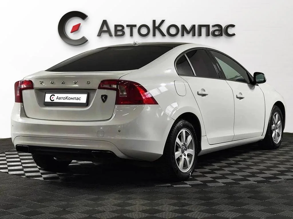 Volvo S60