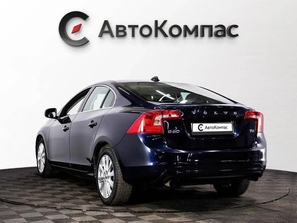 Volvo S60