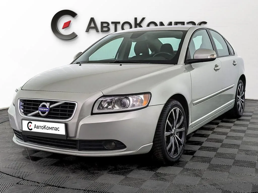 Volvo S40