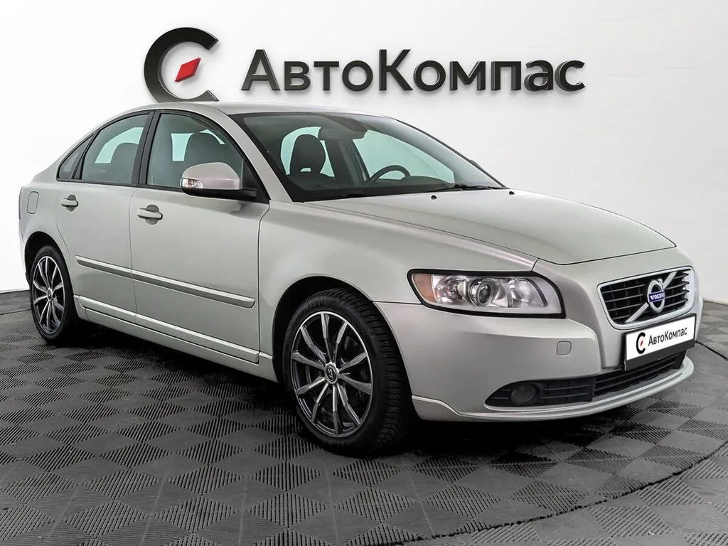 Volvo S40