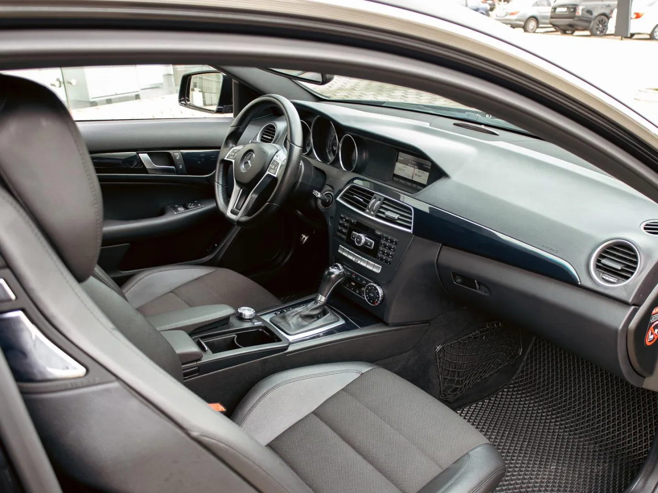 Mercedes-Benz C-Класс