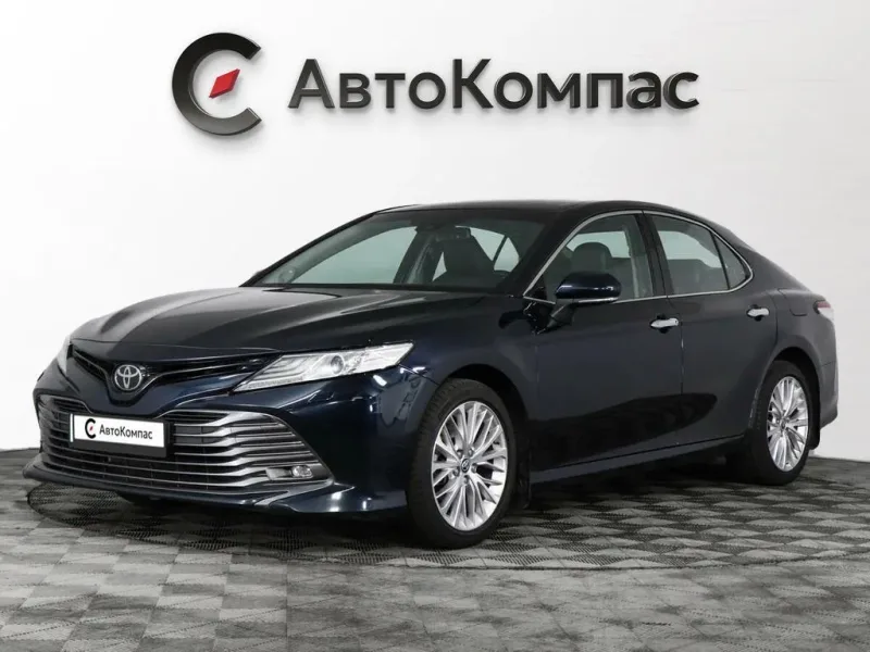 Toyota Camry 2020