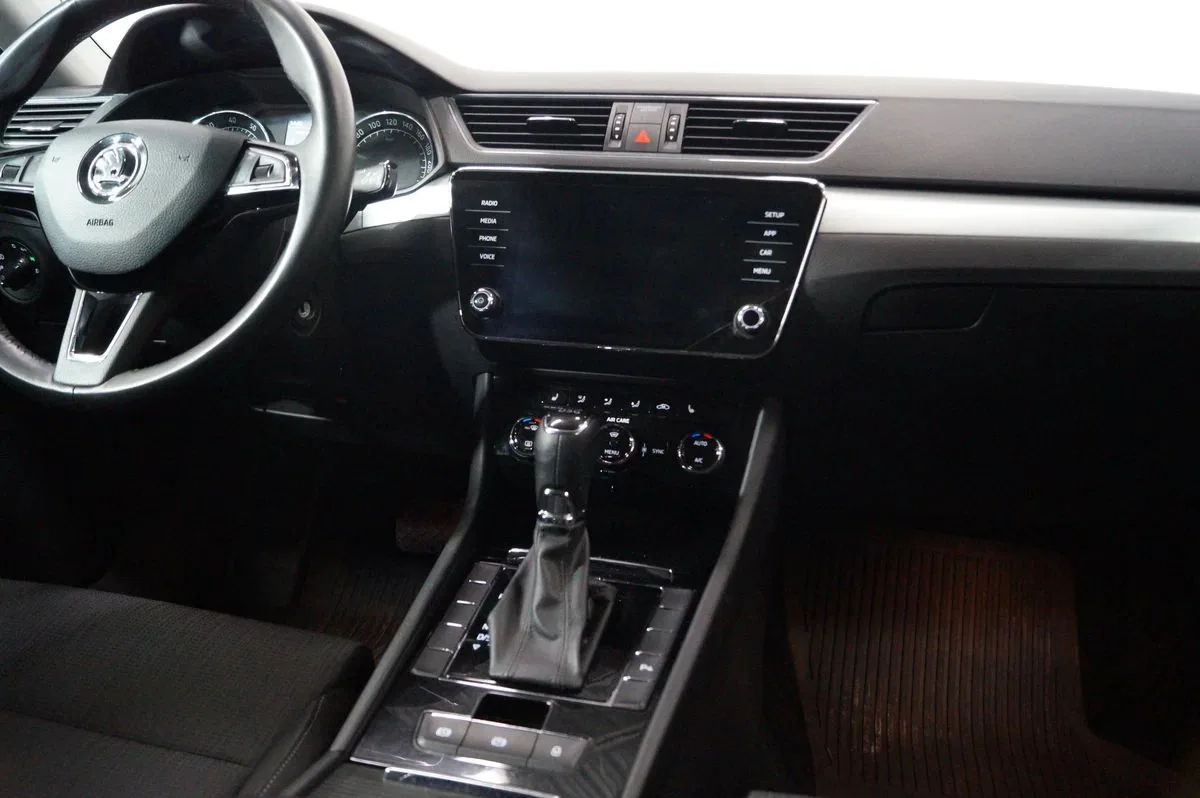 Skoda Superb