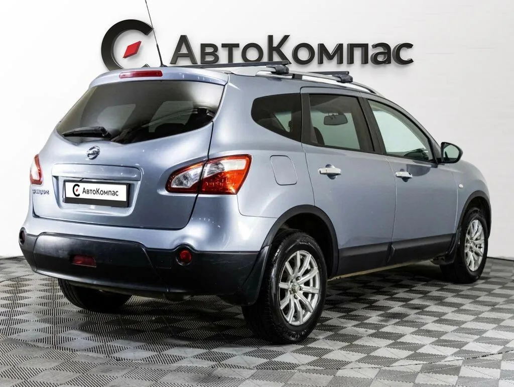 Nissan Qashqai+2