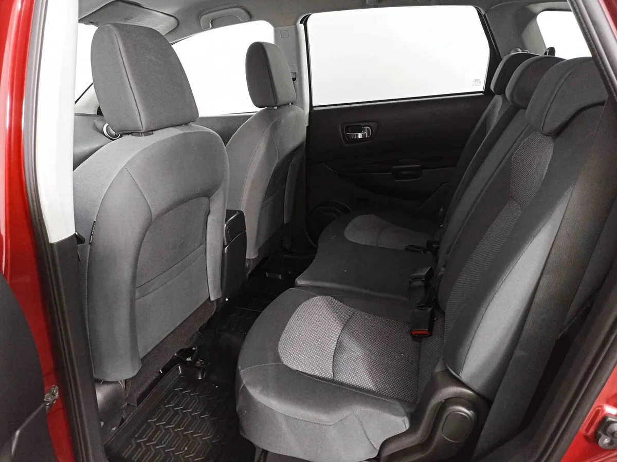 Nissan Qashqai+2