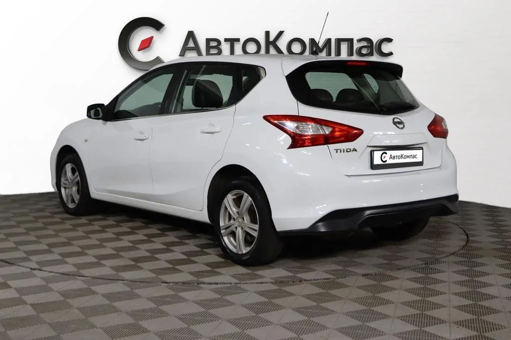 Nissan Tiida
