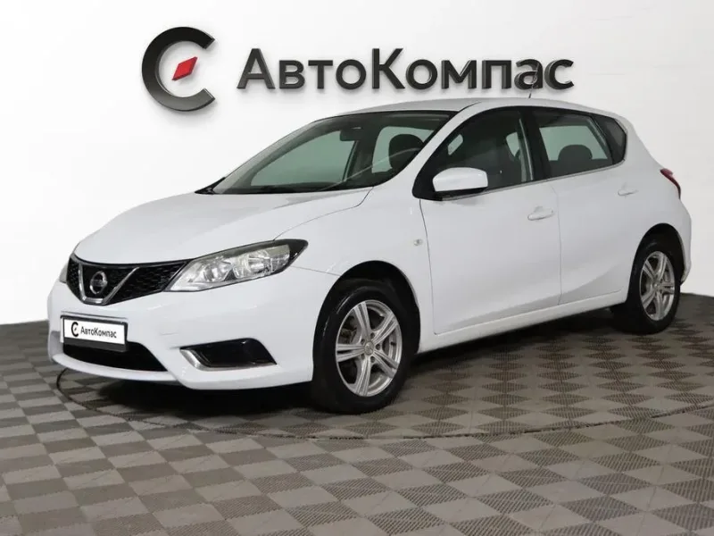 Nissan Tiida 2015